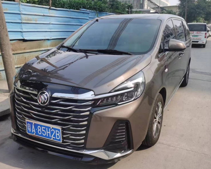 別克商務(wù)車gl8出租